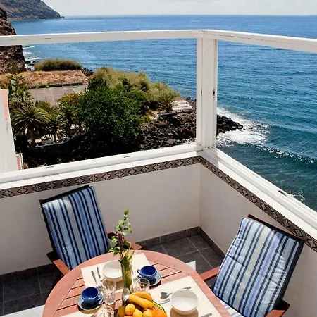 Beachfront In Paradise Appartamento *