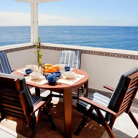 Beachfront In Paradise Appartamento *